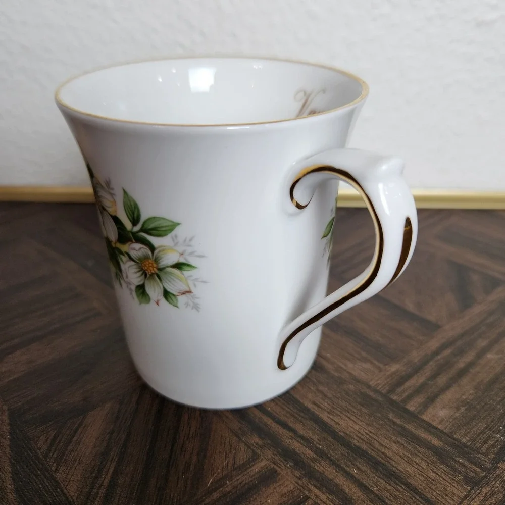 VTG Queens Rosina Bone China Tea Mug‎ White Dogwood Floral England